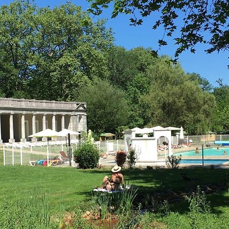 Camping 3 Etoiles - Piscine Chauffee - Vue Montagne Saint-Girons  Luaran gambar