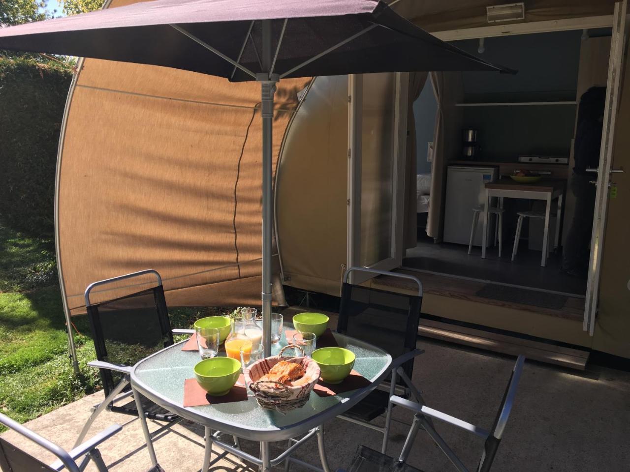 Camping 3 Etoiles - Piscine Chauffee - Vue Montagne Saint-Girons  Luaran gambar