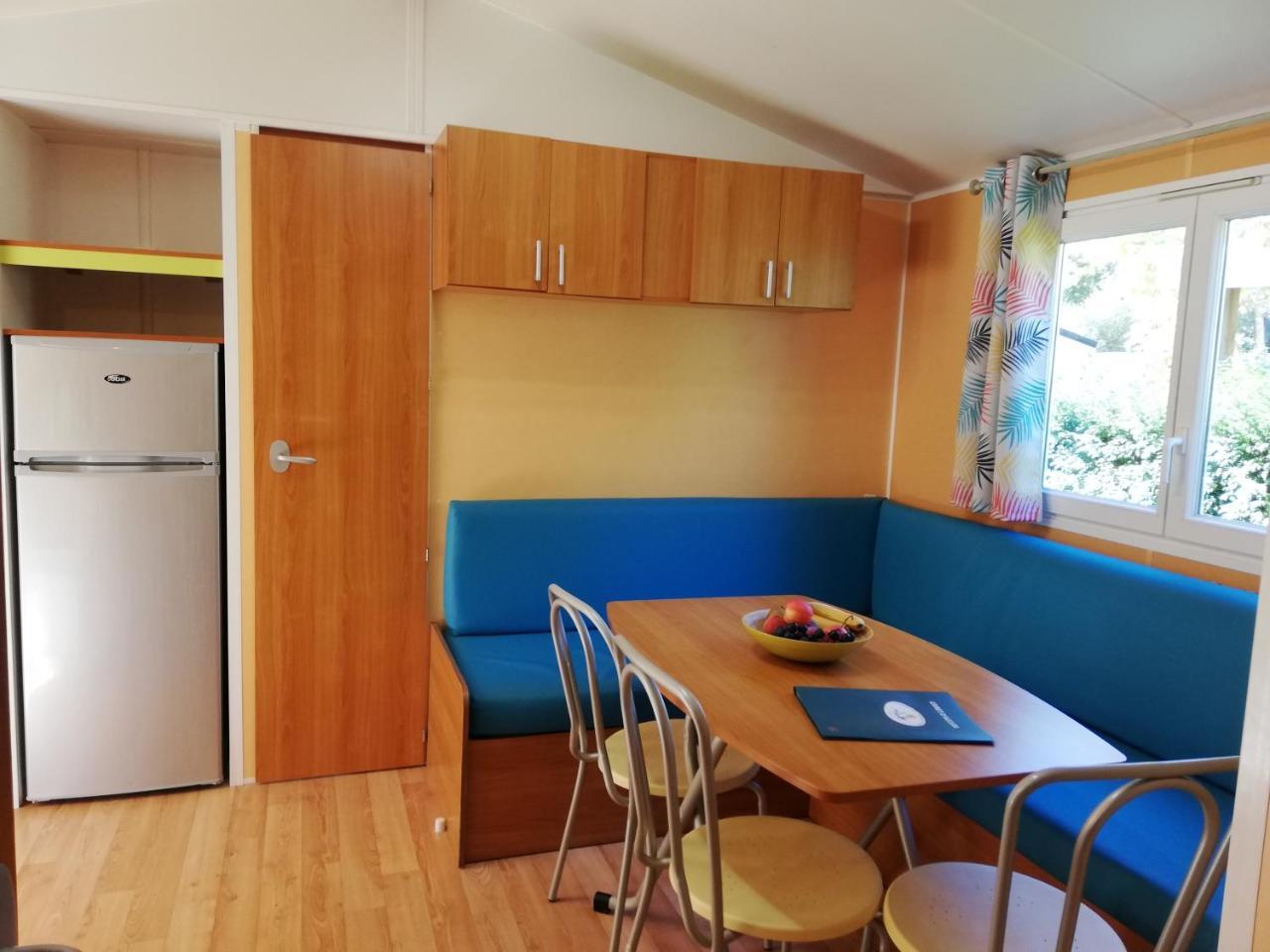Camping 3 Etoiles - Piscine Chauffee - Vue Montagne Saint-Girons  Luaran gambar