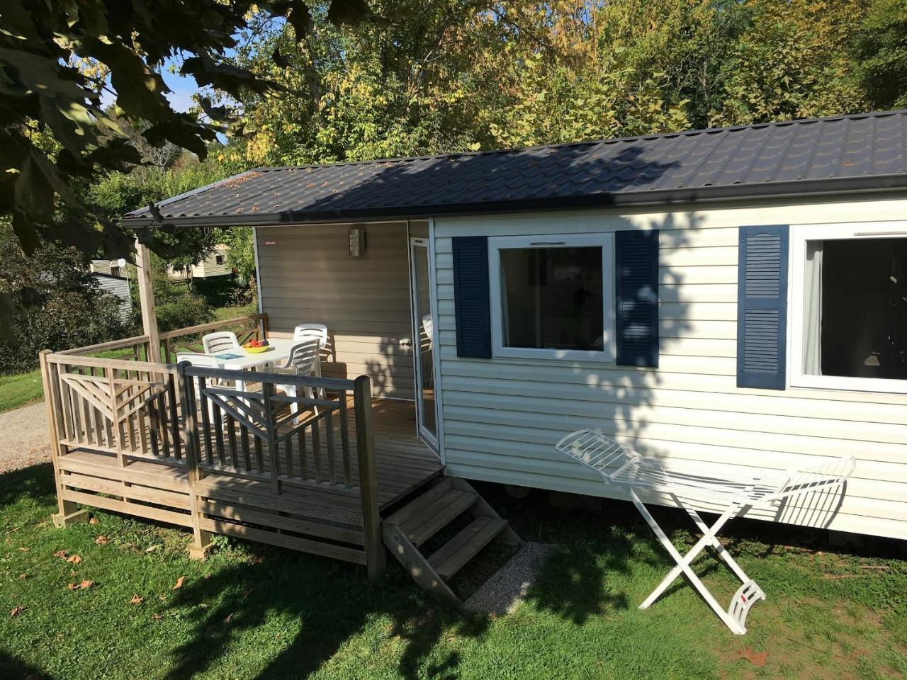 Camping 3 Etoiles - Piscine Chauffee - Vue Montagne Saint-Girons  Luaran gambar