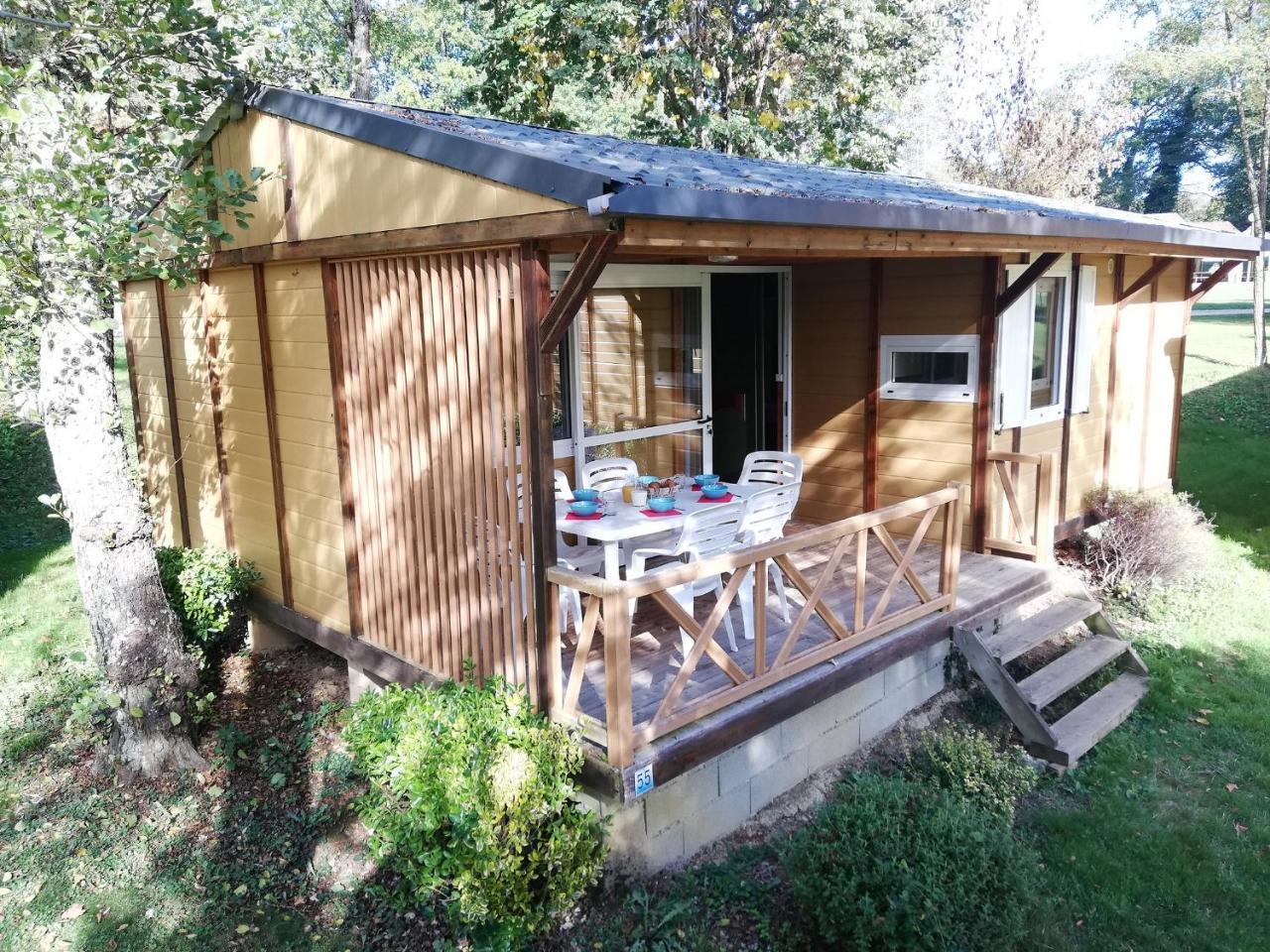 Camping 3 Etoiles - Piscine Chauffee - Vue Montagne Saint-Girons  Luaran gambar